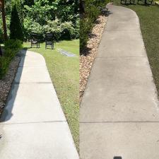 Fresh-Driveway-and-Porch-Cleaning-in-Auburn-AL 0