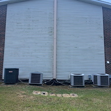 Pressure-wash-cleaning-at-Hunters-Landing-Apartments-in-Arab-Alabama 3